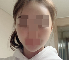 쪼끄마한 얼굴 신기해요